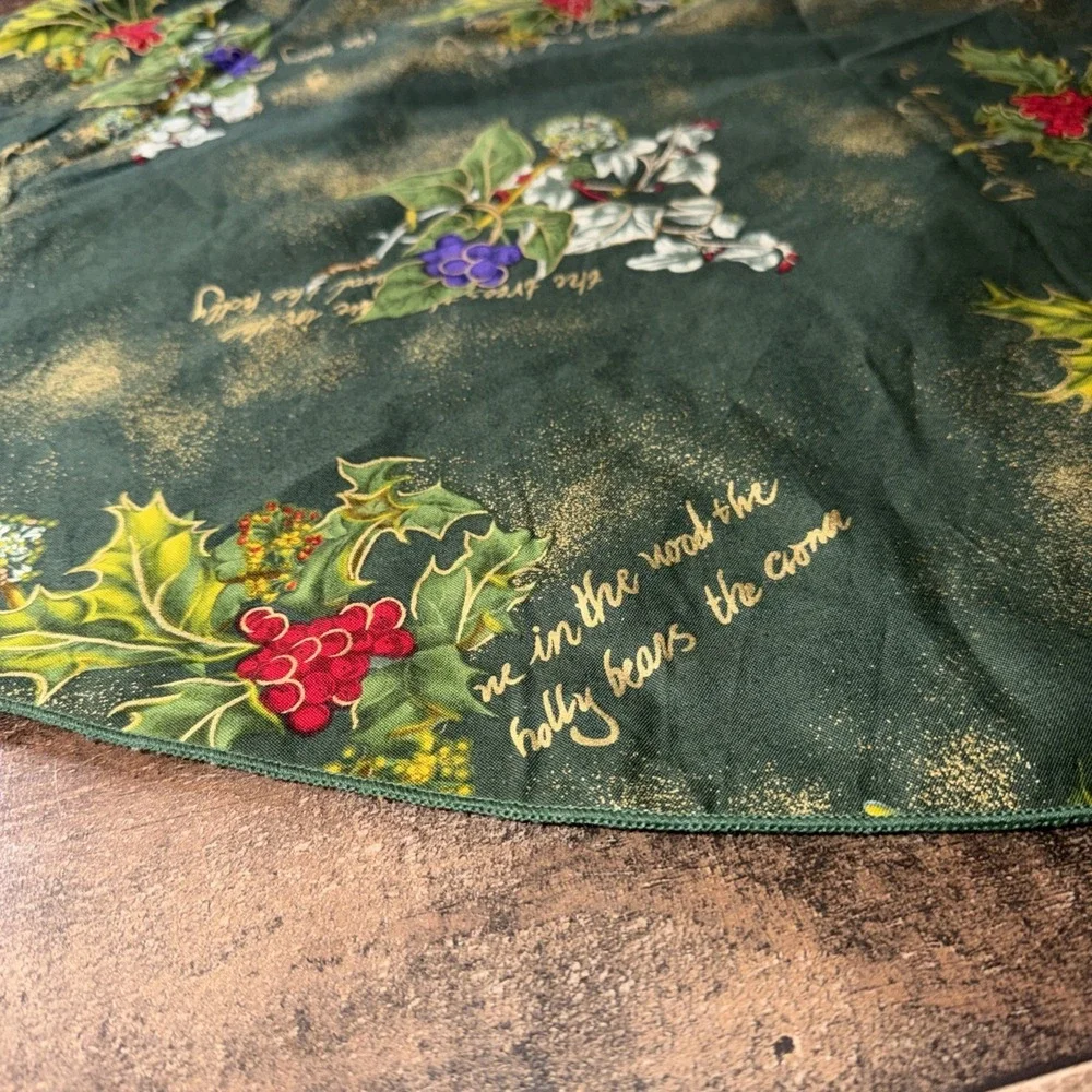 Vintage Portmeirion The Holly and The Ivy Round Tablecloth 60
